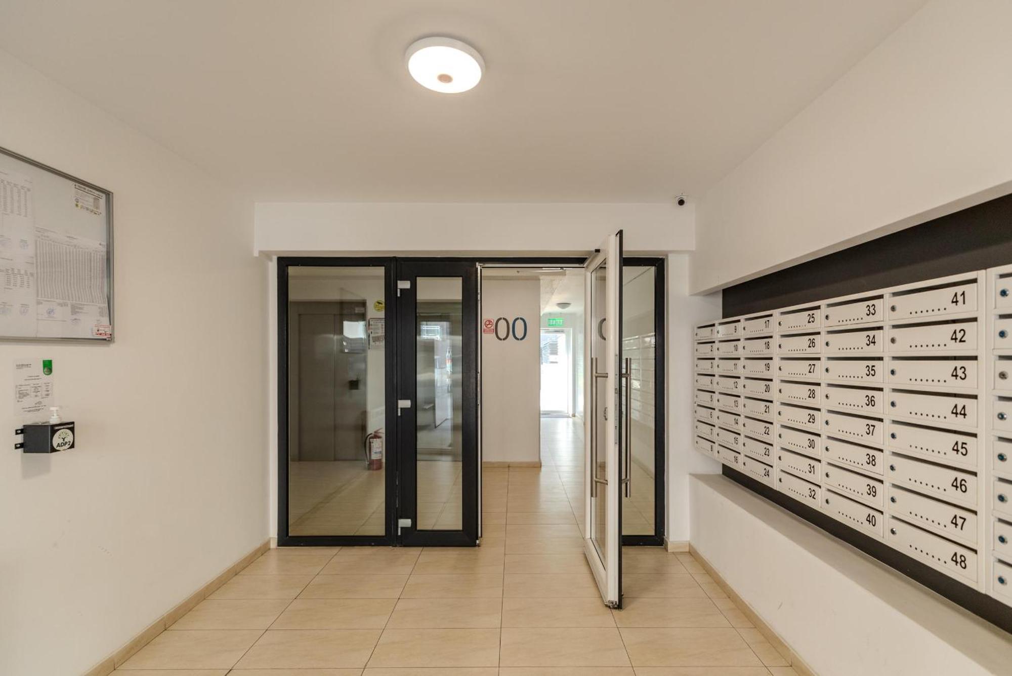Perfect Stay: Urban Heaven In Aviatiei Business Area Bucureşti Exterior foto